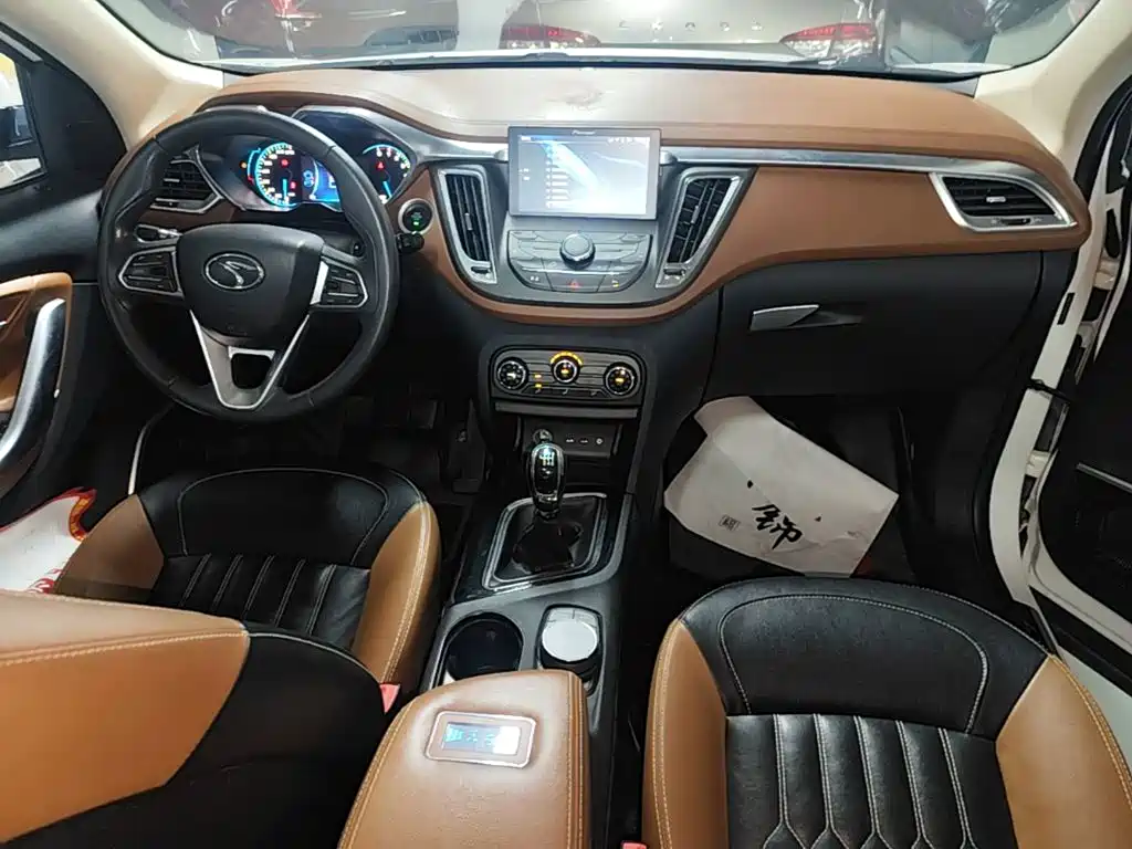 Soueast DX7 2018 2018 Model 1.5T Manual Triumph Edition