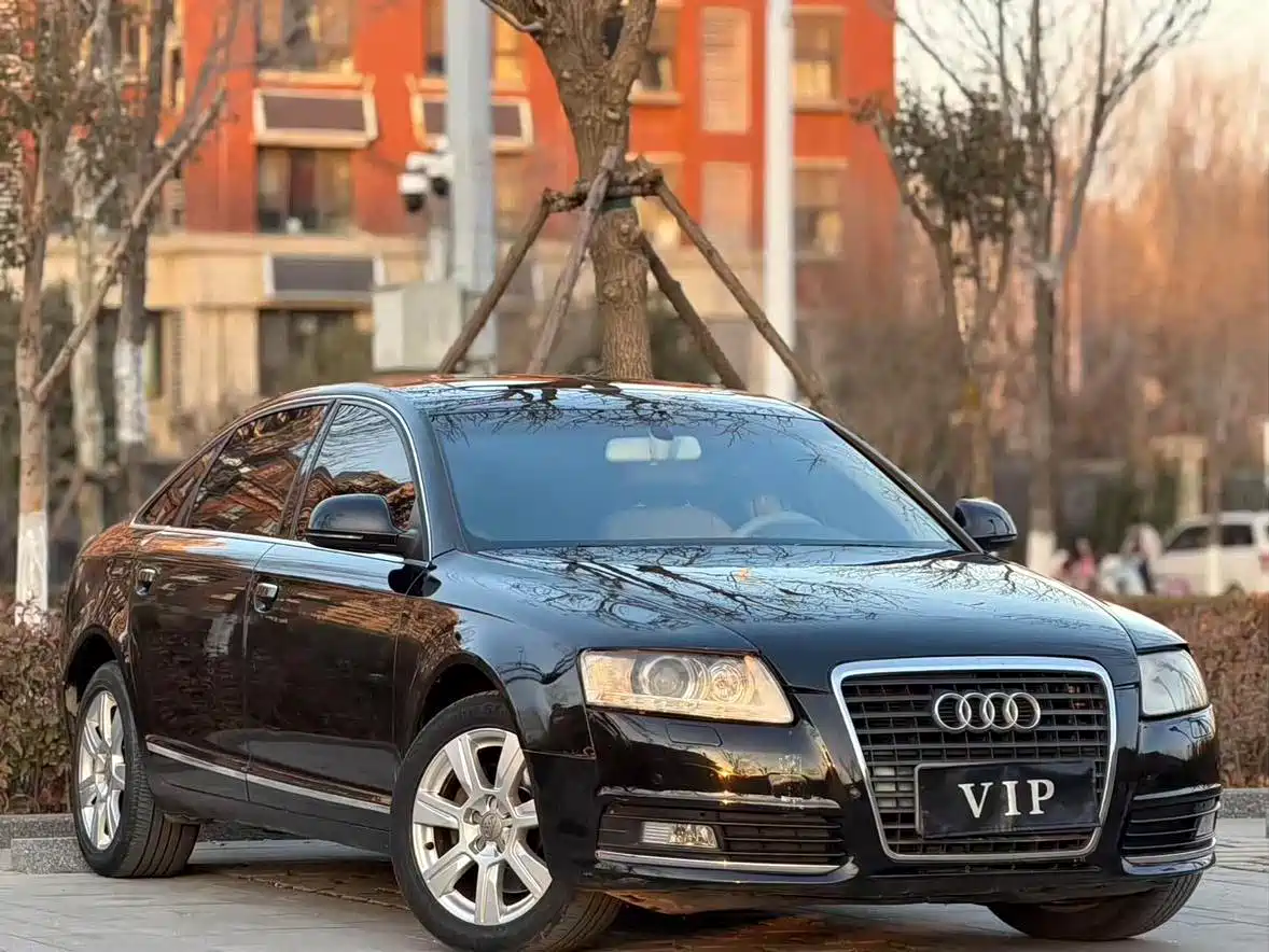 Фото 3 - Audi A6L