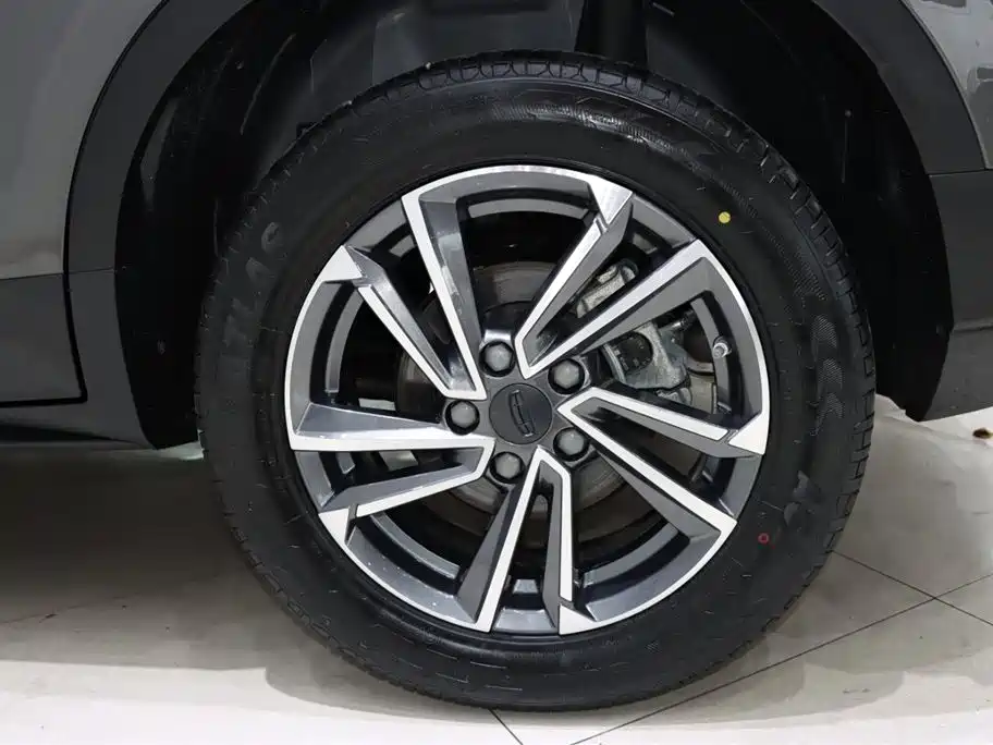 GEELY AUTOMOBILE BINYUE