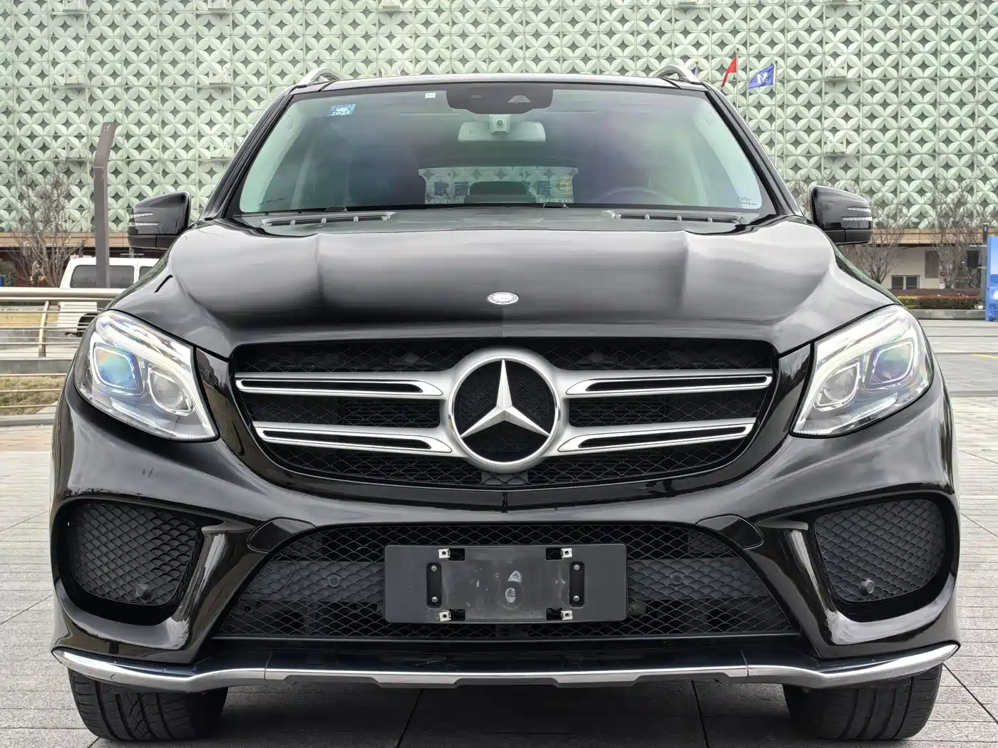 MERCEDES-BENZ GLE