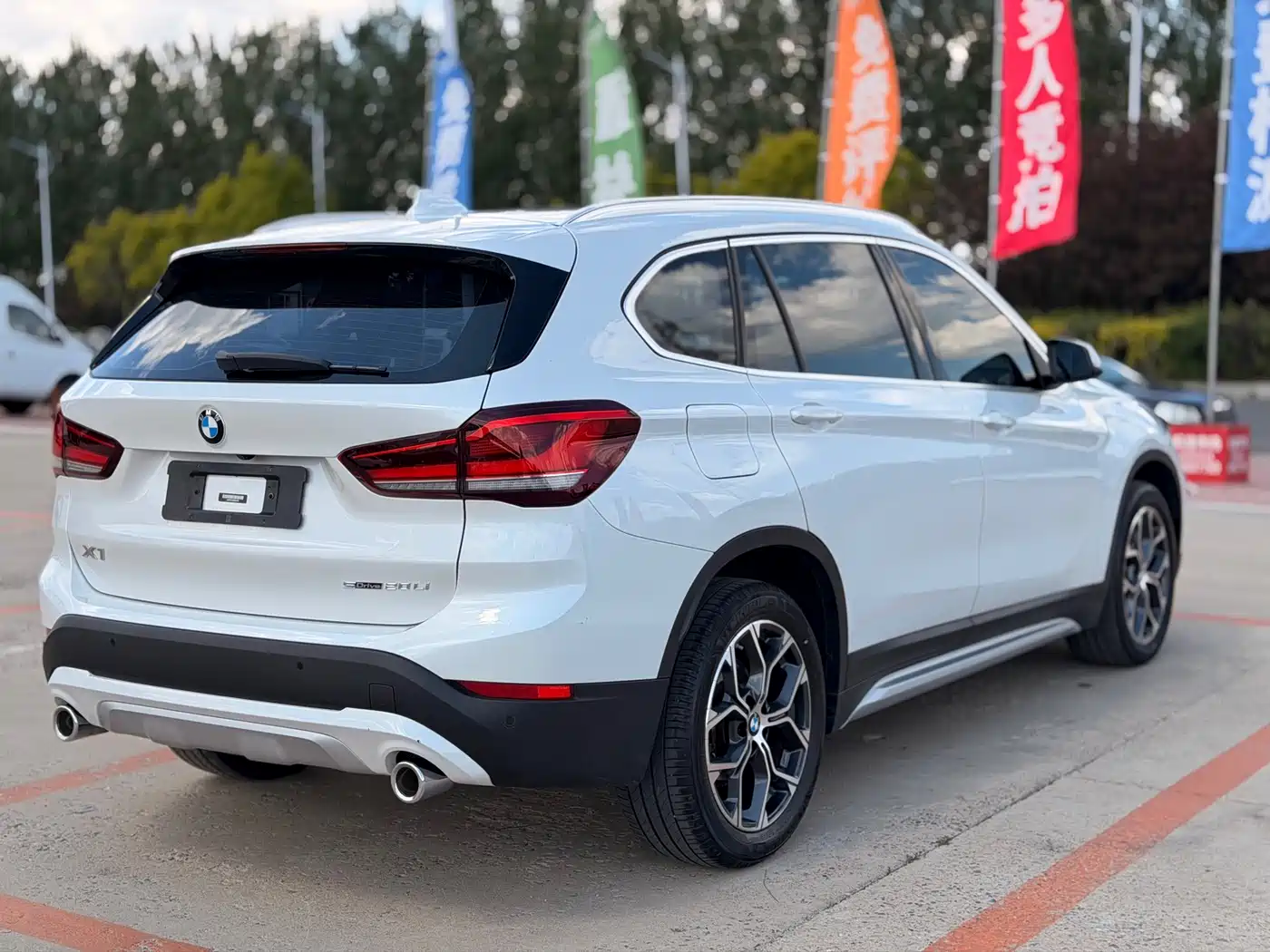 BMW X1 2022 sDrive20Li Premium фото 6