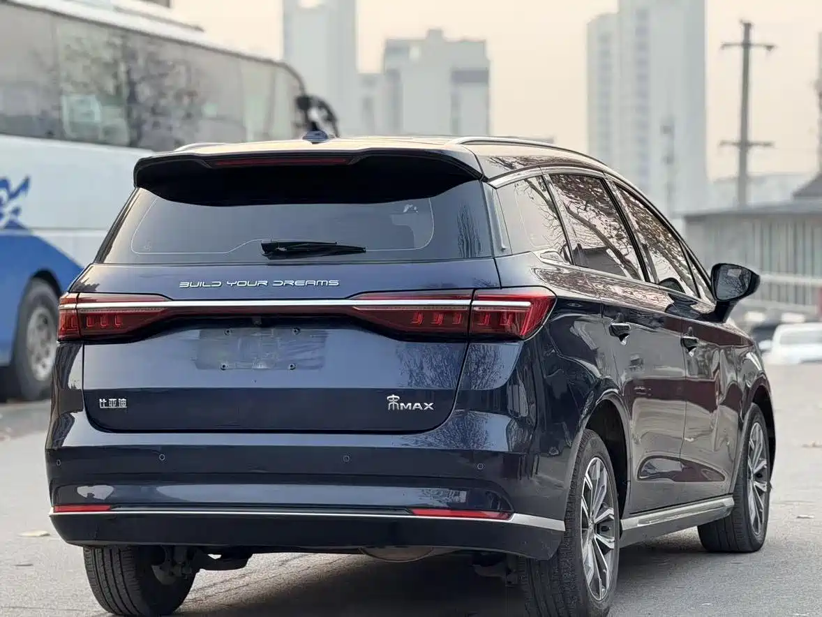 BYD Song MAX 2021 2021 Upgrade 1.5T Automatic Luxury Edition 7-Seater