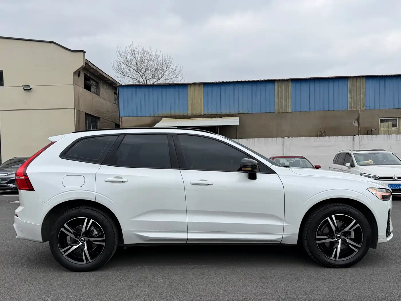 VOLVO XC60