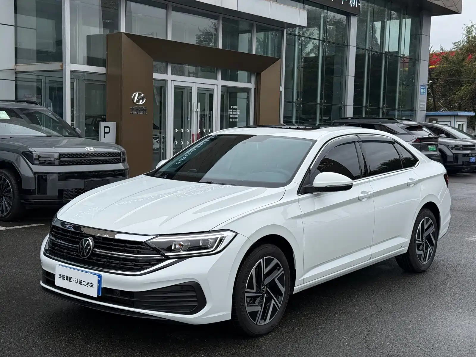 Photo 1 - Volkswagen Sagitar