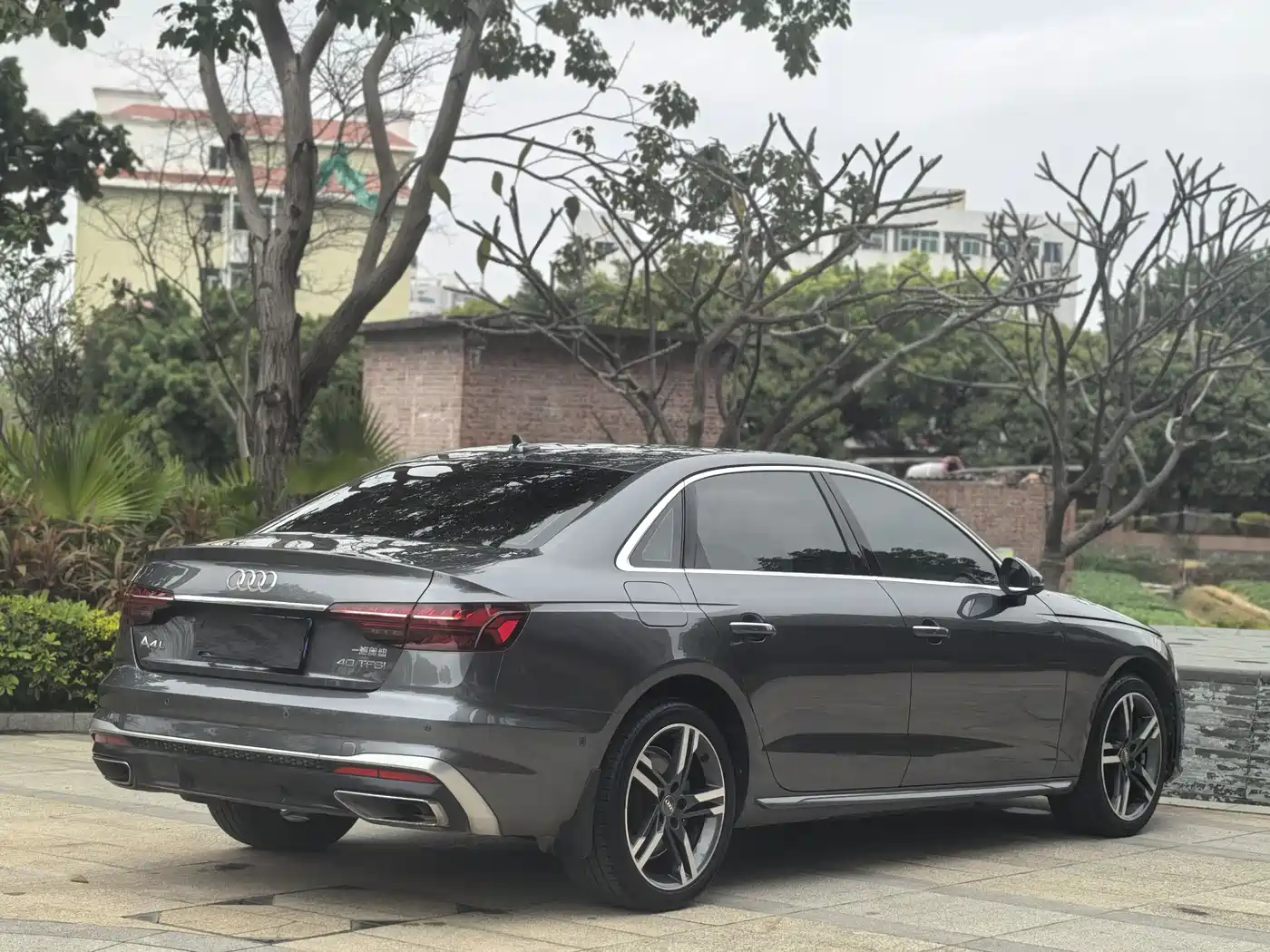 Audi A4L 2020 40 TFSI Luxury Dynamic фото 12