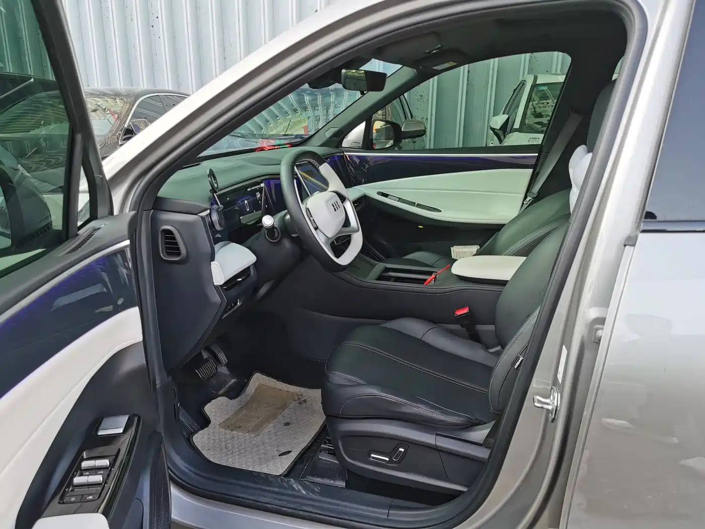 Geely Galaxy Galaxy L7 2024 1.5T 55km PRO Soaring Dragon Edition фото 2