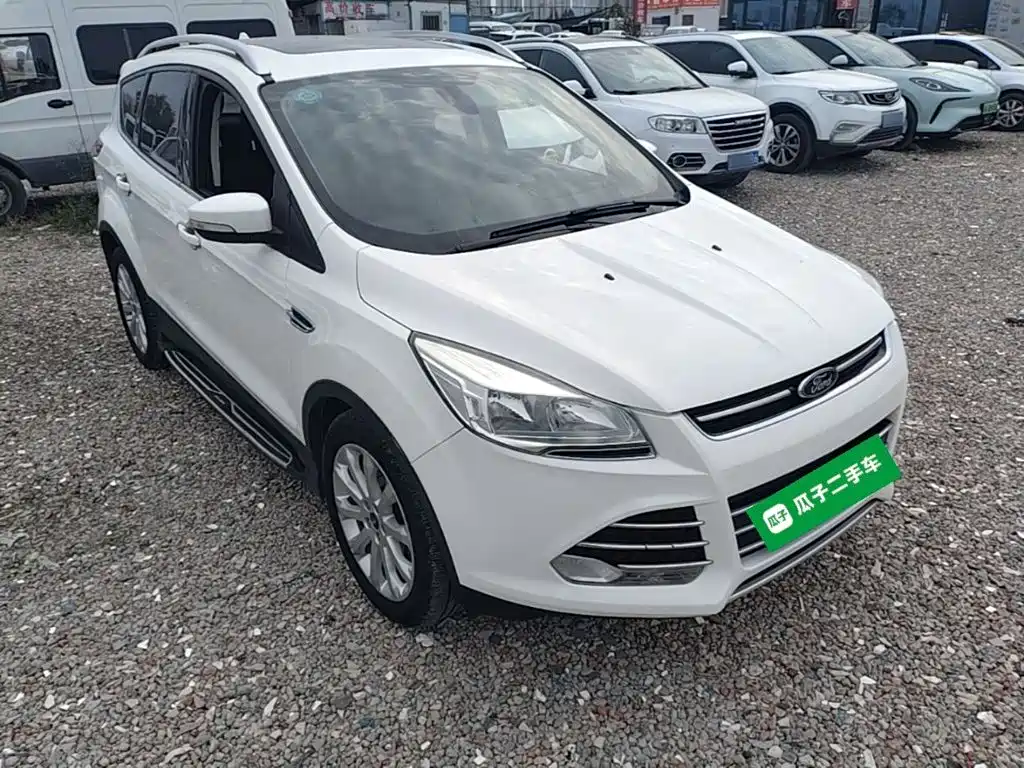Фото 4 - Ford Kuga