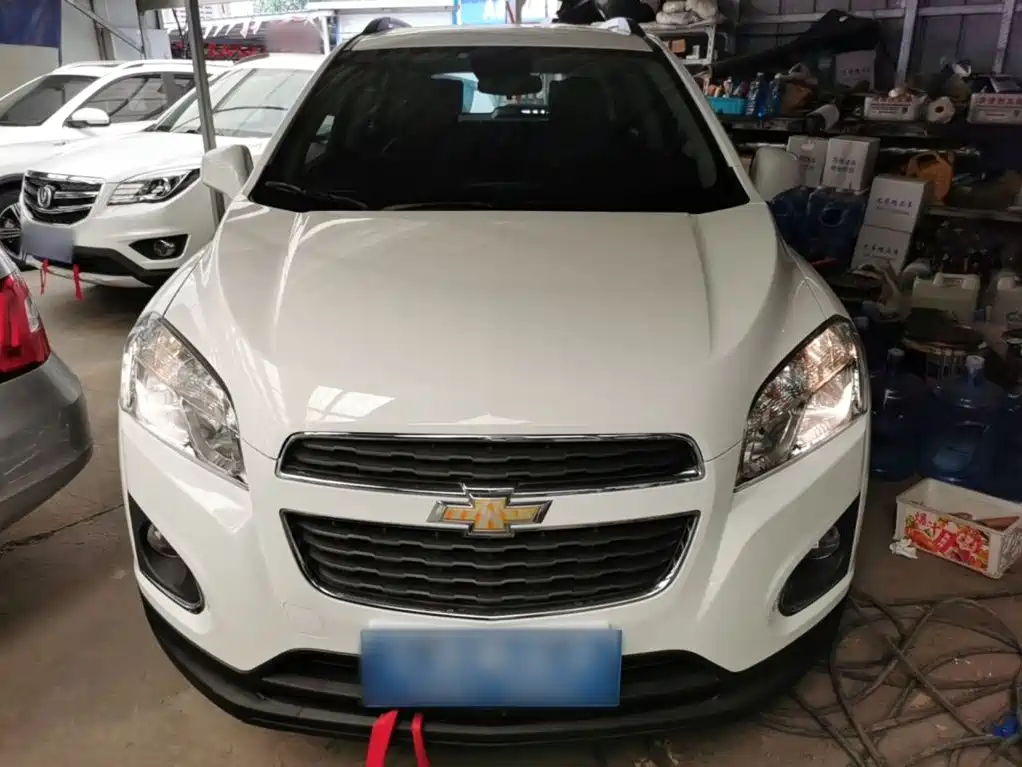 Фото 3 - Chevrolet Trax