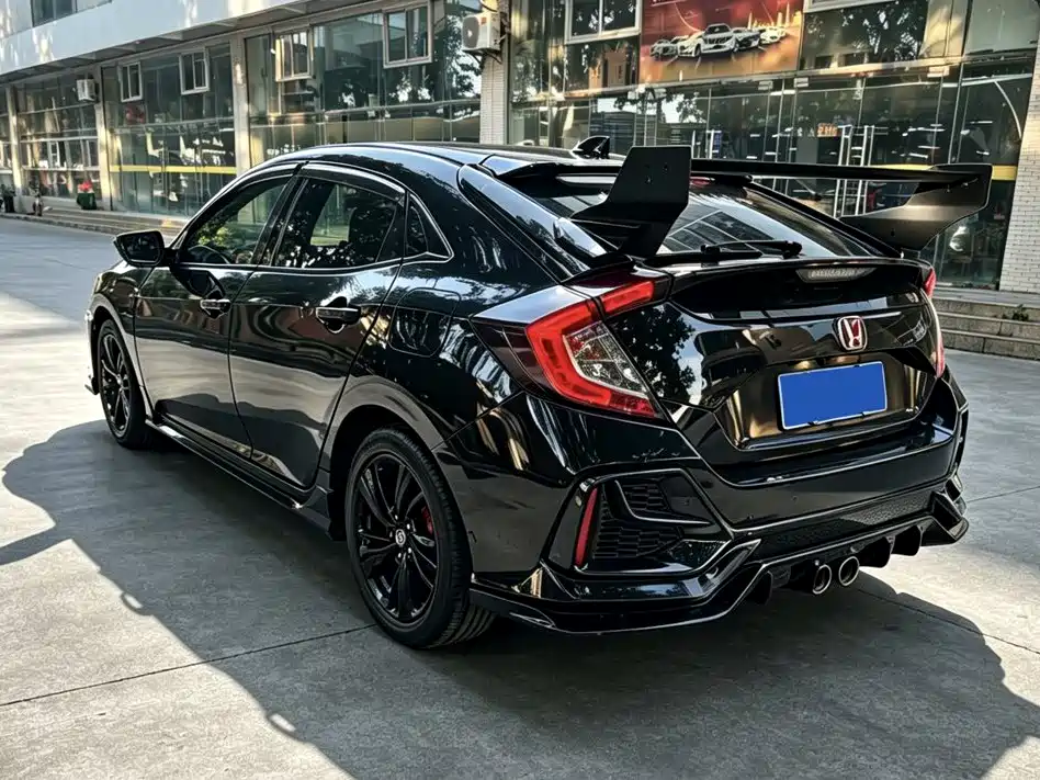 Фото 7 - Honda Civic