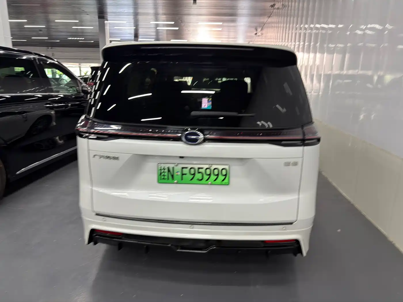 GAC Trumpchi Trumpchi E8 NEV 2025 150km PRO+ фото 7