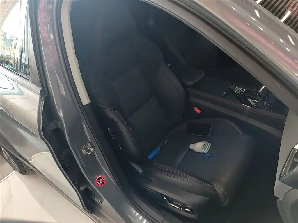 Lynk & Co 02 2019 1.5T DCT FWD Jin Pro Version China VI фото 25