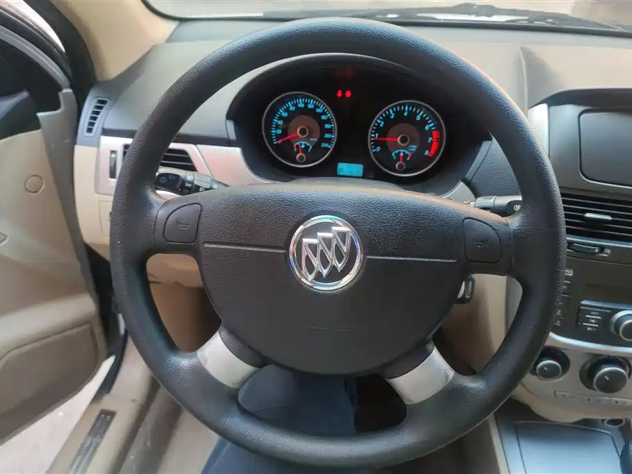 Buick Excelle 2013 1.5L Automatic Classic фото 15