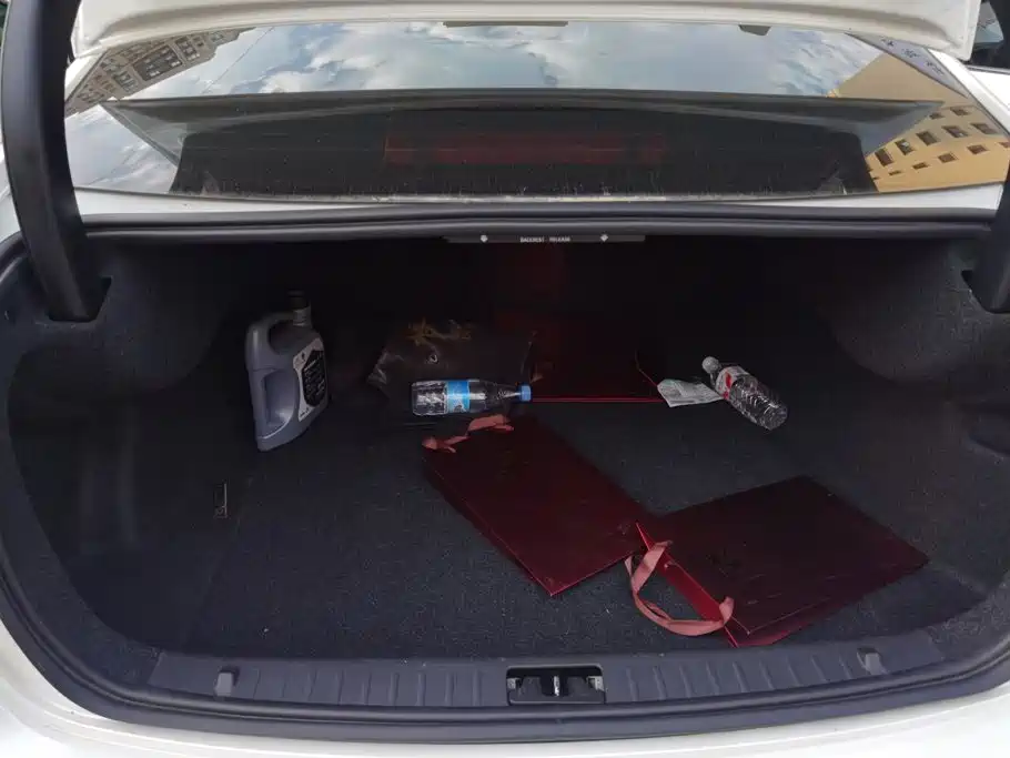 Фото 4 - Volvo S60