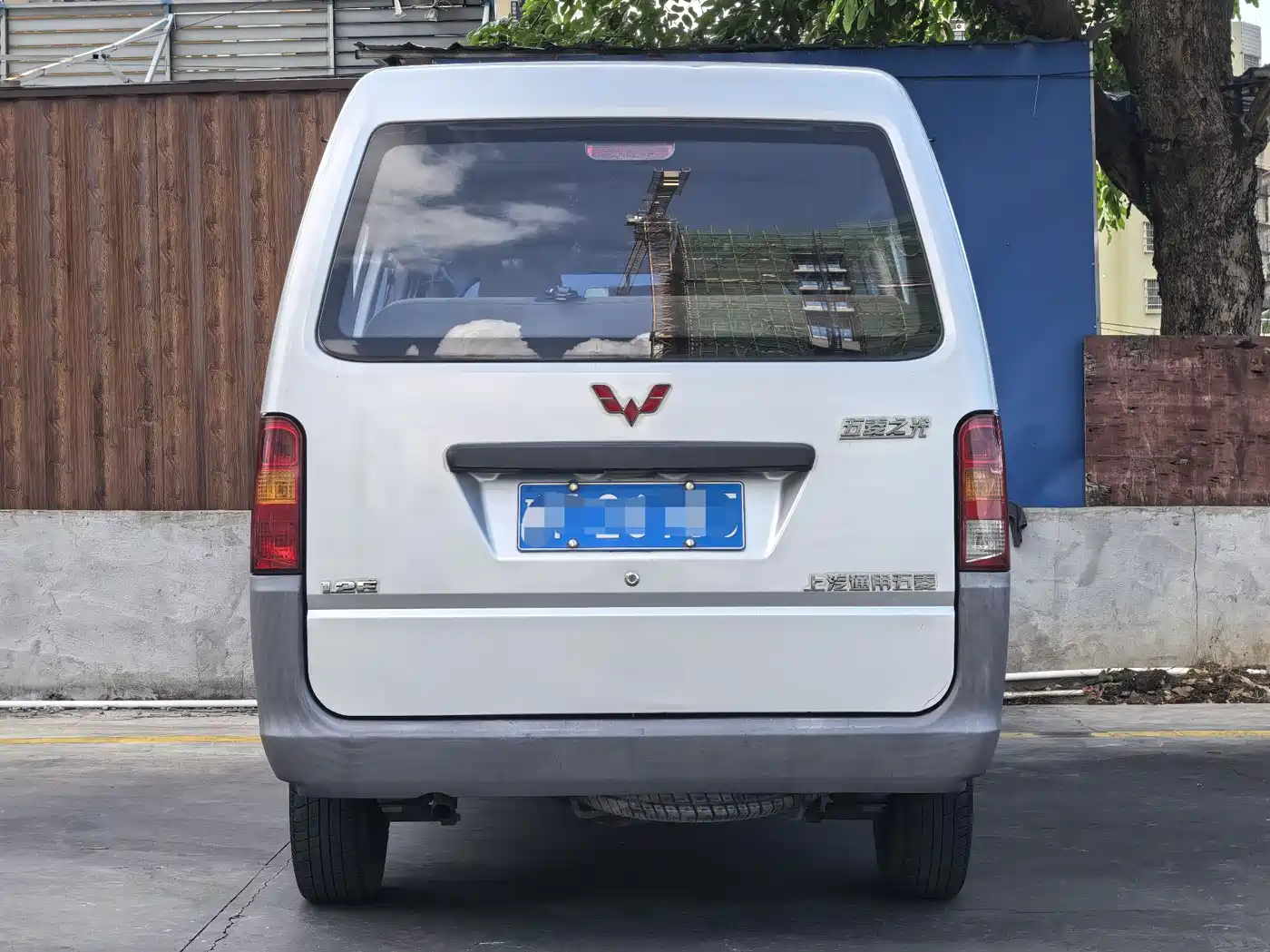 Wuling Motors Wuling Zhiguang 2017 2015 1.2L Utility LSI