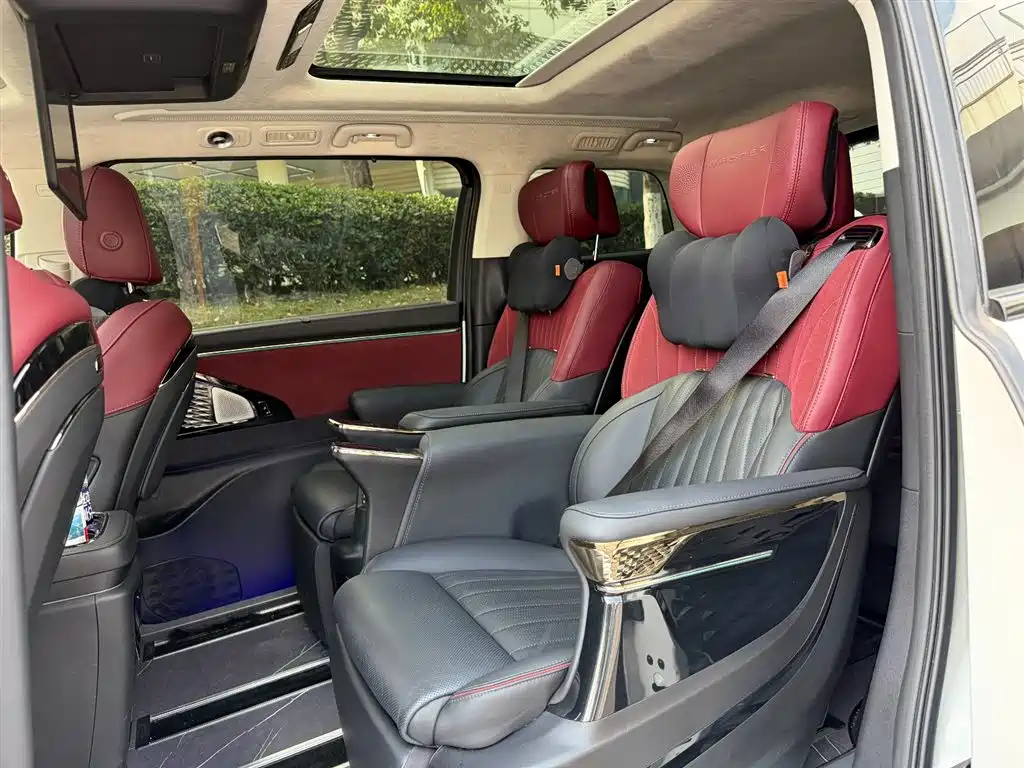 GAC Trumpchi Trumpchi E9 2024 E9 Master Edition фото 10