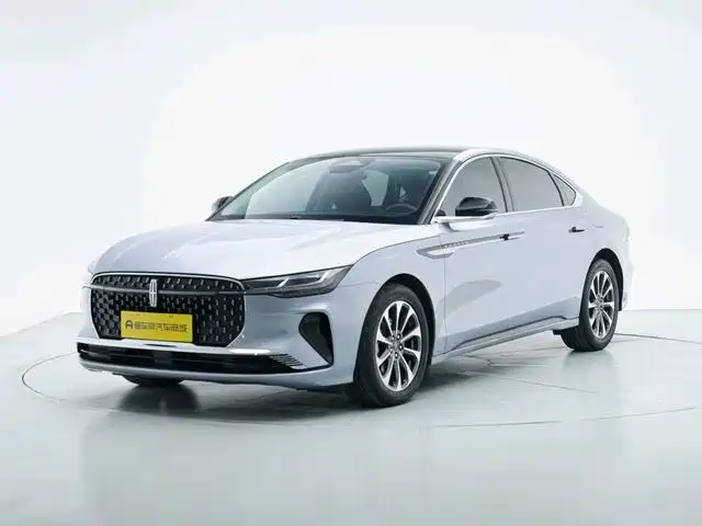Lincoln Z 2022