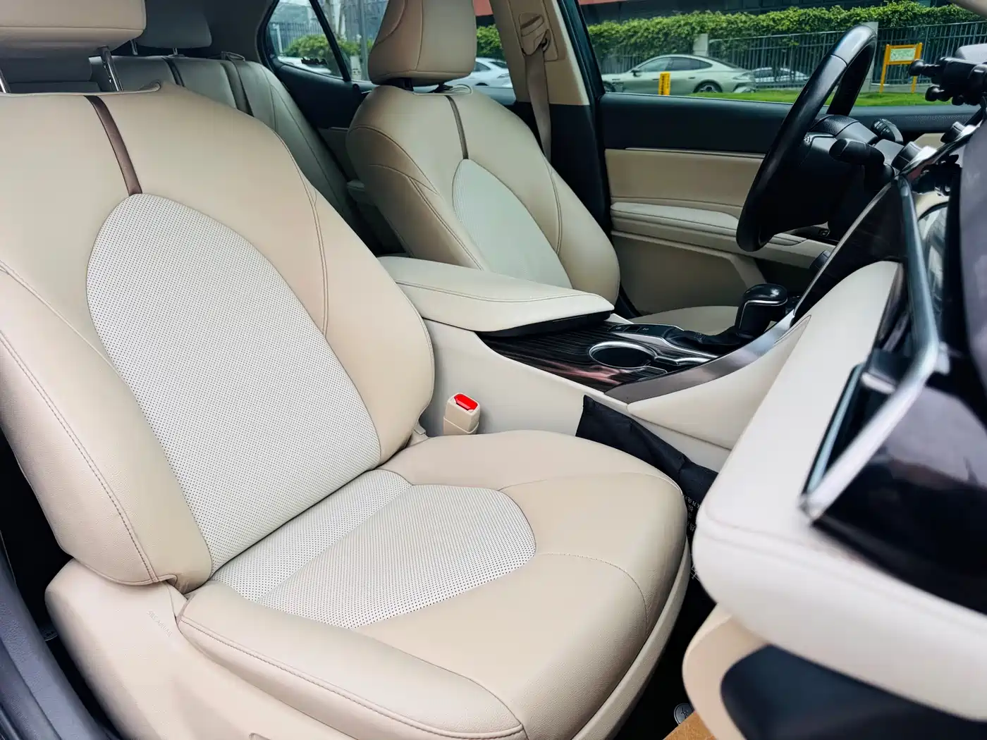 Toyota Camry 2019 2.0G Luxury (China V) фото 21