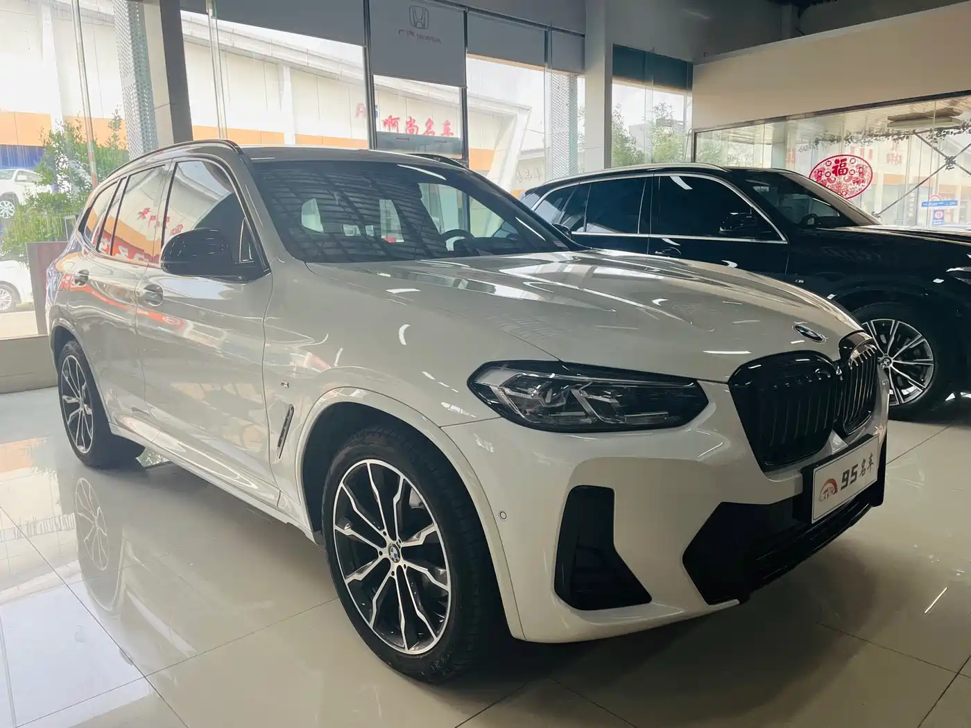 BMW X3 2023 Facelift xDrive30i Leading M Night Package фото 3