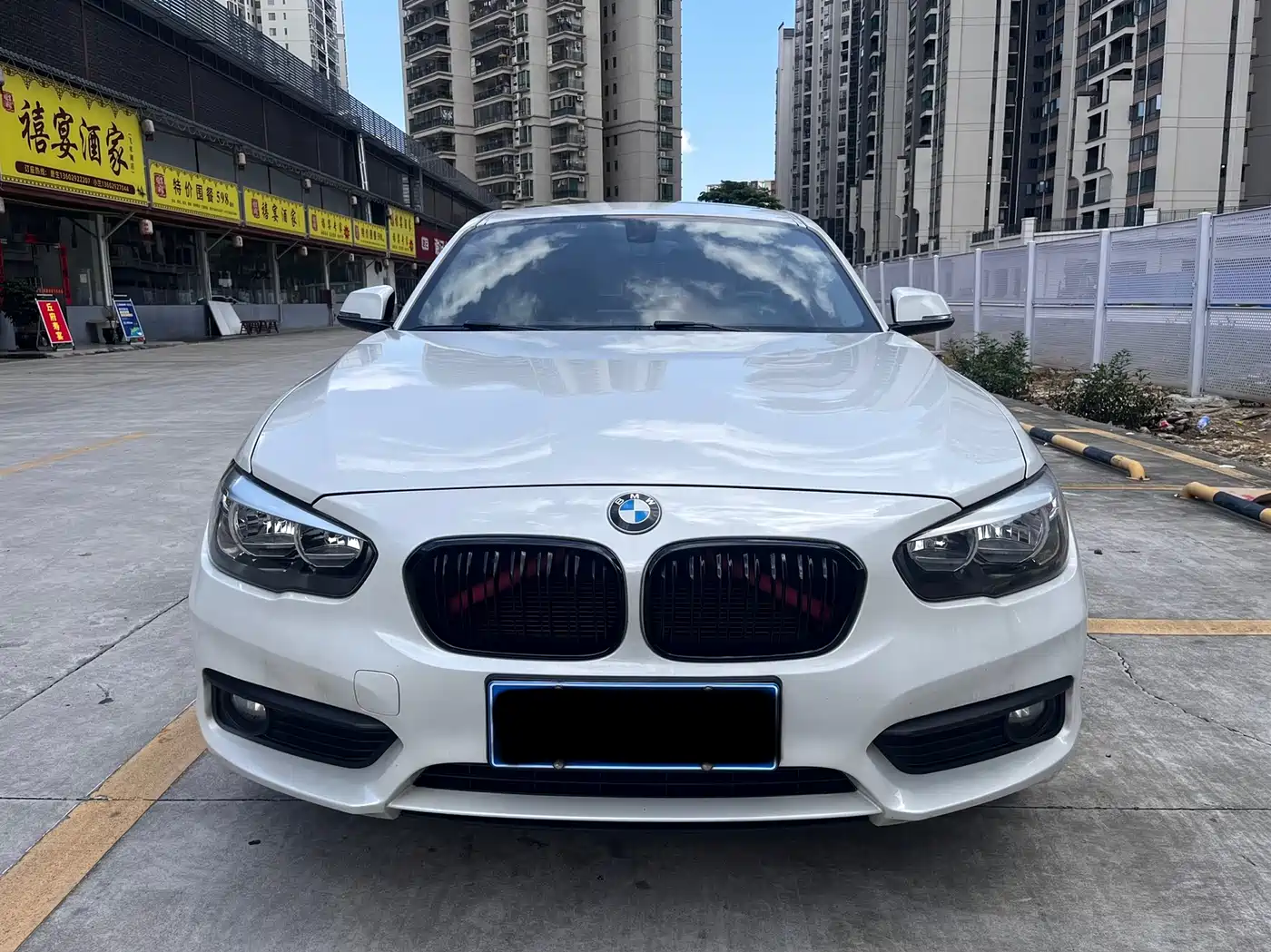 BMW 1 Series (Import) 2016 118i Leading фото 2