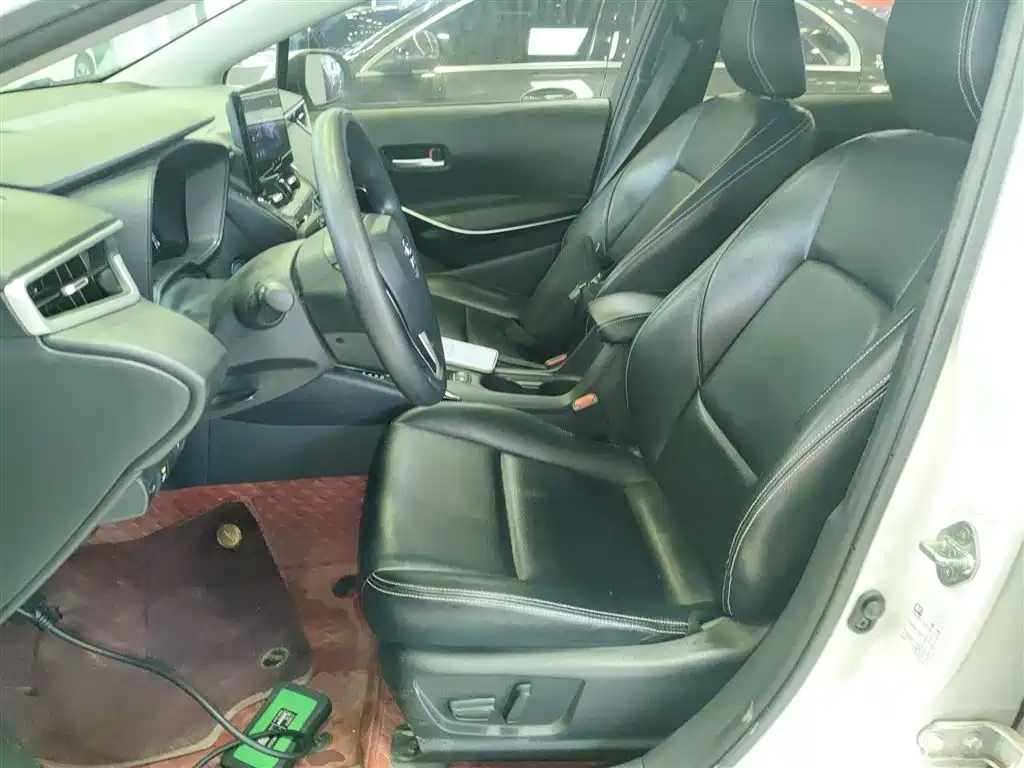 Toyota Corolla 2023 1.8L Smart Hybrid Dual Engine Elite Edition фото 11