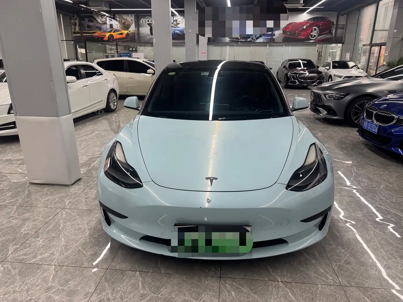 TESLA MODEL 3