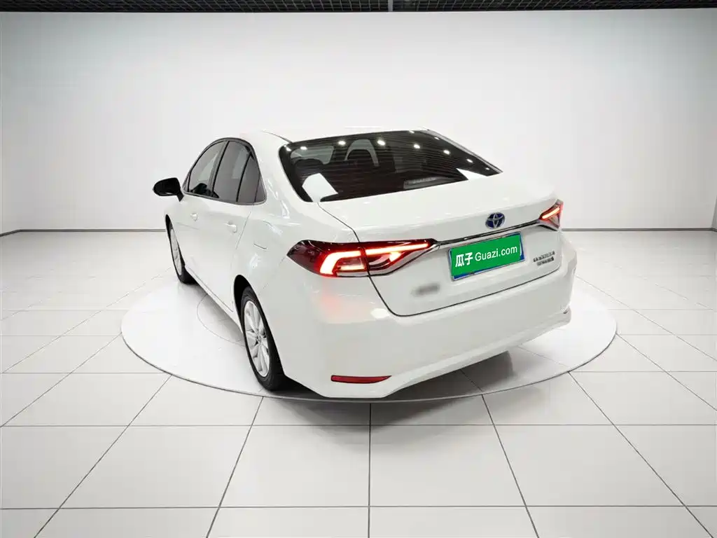 Toyota Corolla 2023 1.8L Smart Hybrid Dual Engine Elite Edition фото 23