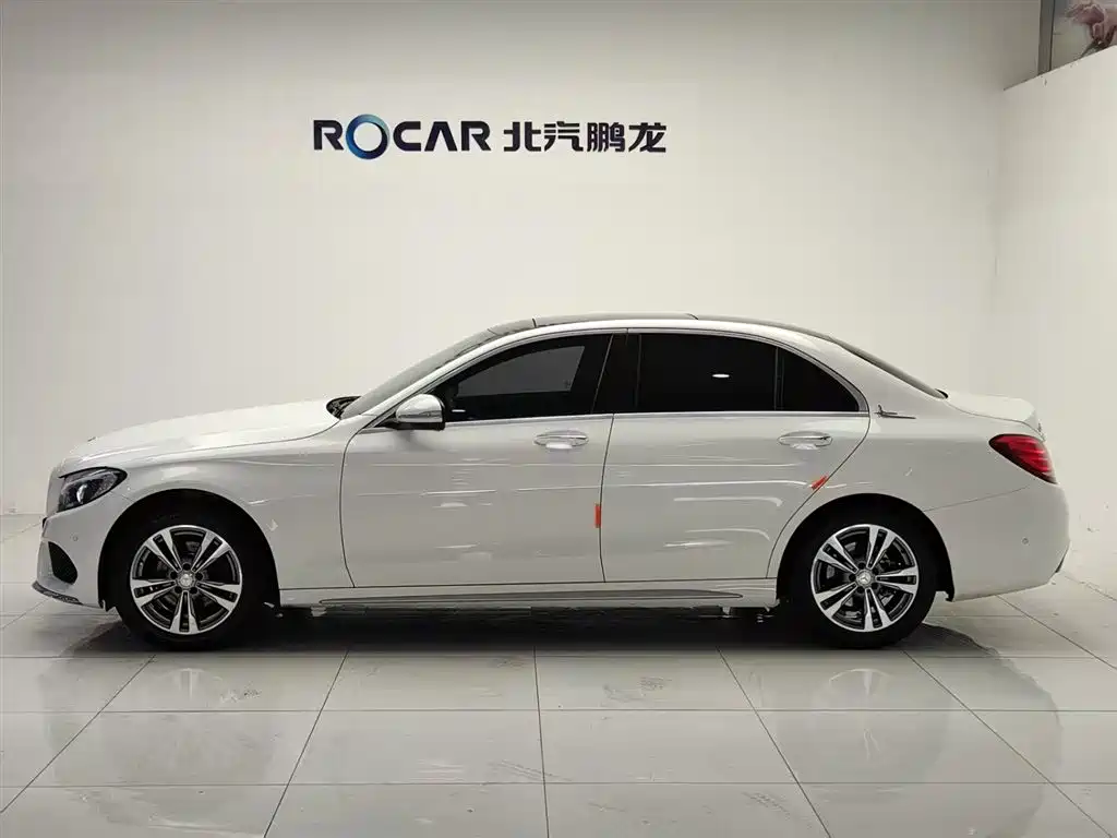Mercedes-Benz C-Class 2016 C 200 L Sport фото 3