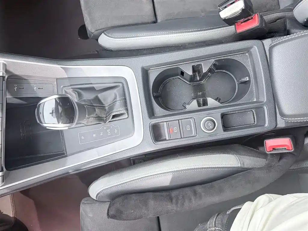 Audi Q3 2021 35 TFSI Fashion Sport фото 12