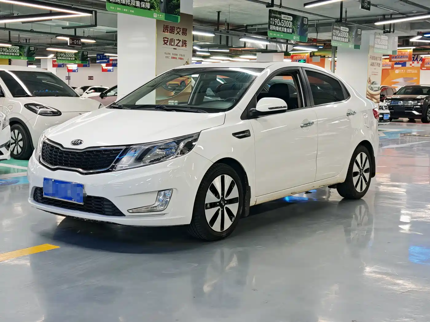 Kia K2 2012 2012 Sedan 1.6L AT Premium ECO Commemorative Edition