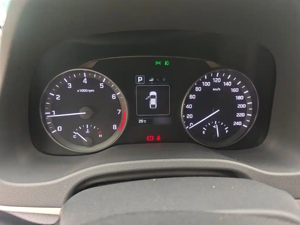 Hyundai Elantra 2016 Model 1.6L Automatic Smart Elite фото 4