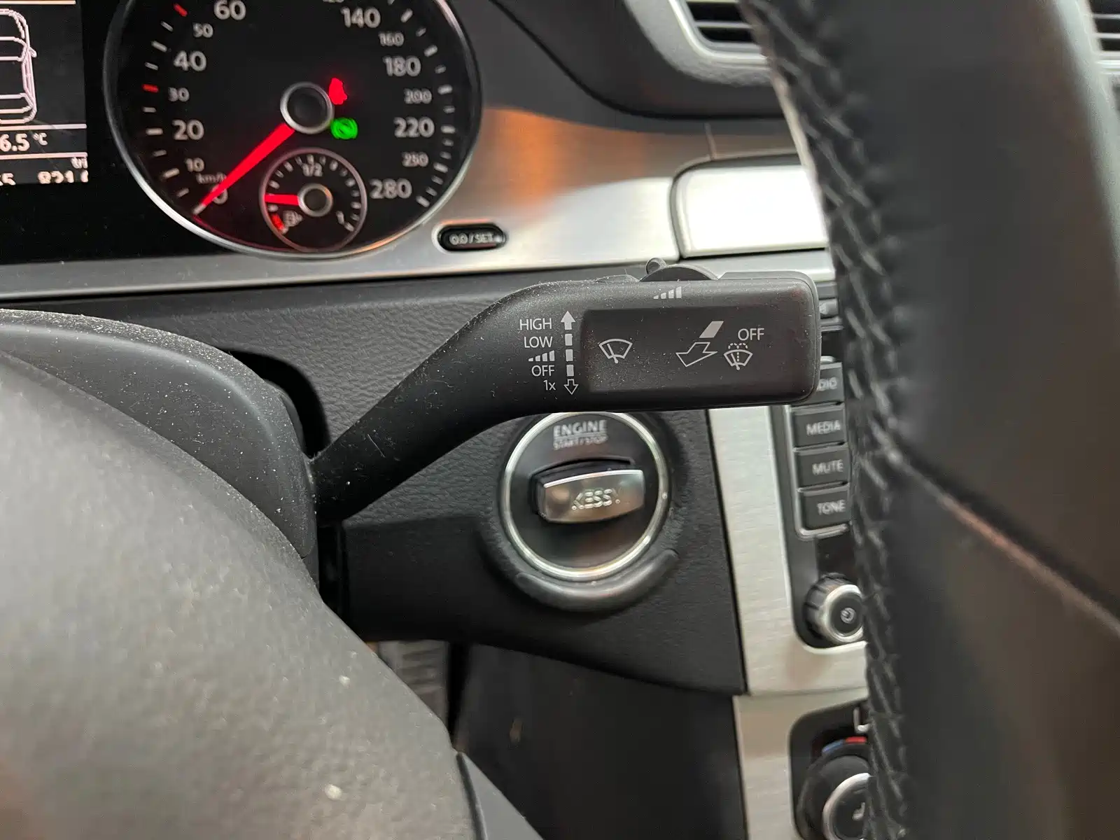 Photo 17 - Volkswagen CC