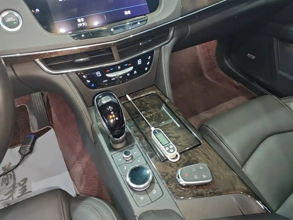 Cadillac CT6 2023 2022 28T Luxury