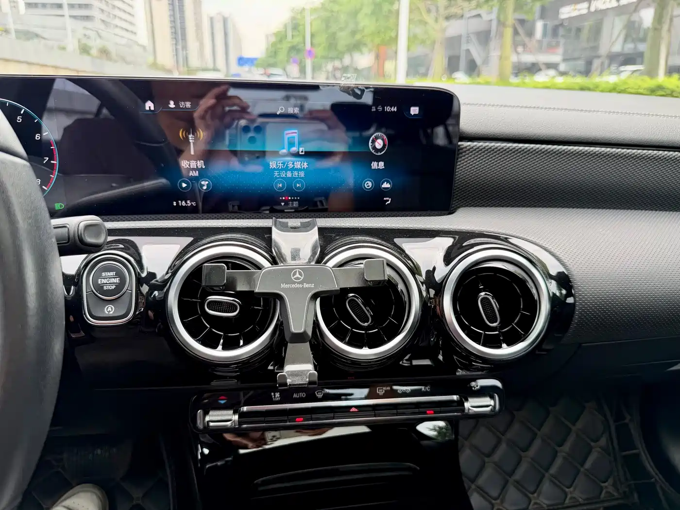 Mercedes-Benz A-Class 2020 Model Facelift A 180 L фото 17