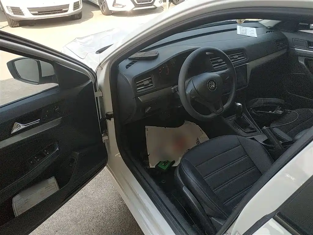 Volkswagen Lavida 2019 Lavida Start 1.5L Auto Trend (China VI) фото 16
