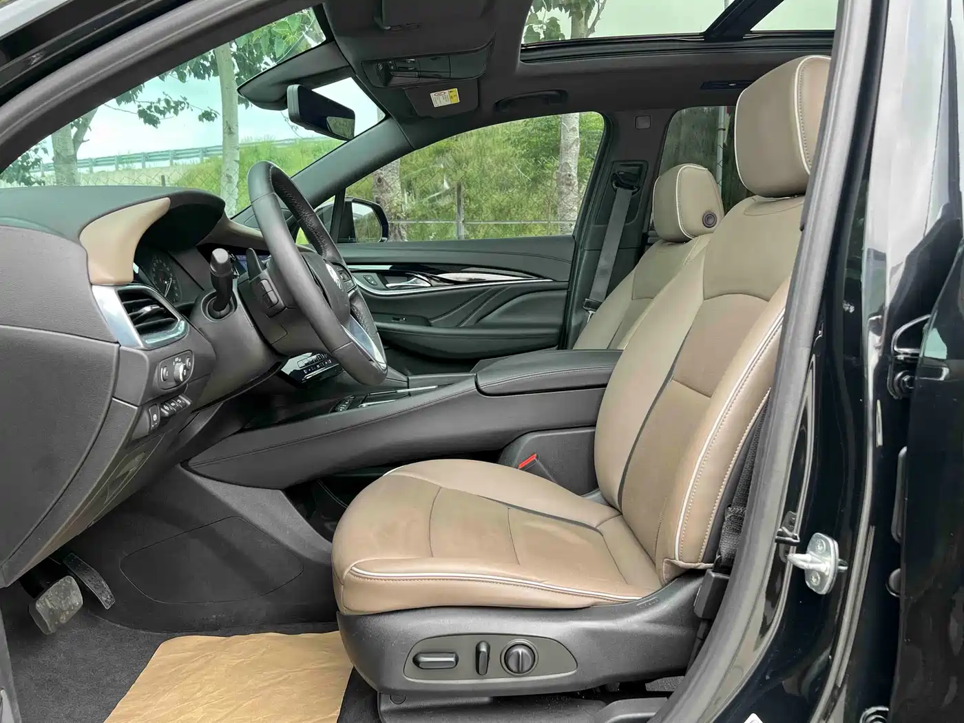 Buick Enclave 2022 652T 4WD Exclusive Flagship 7-Seater фото 6