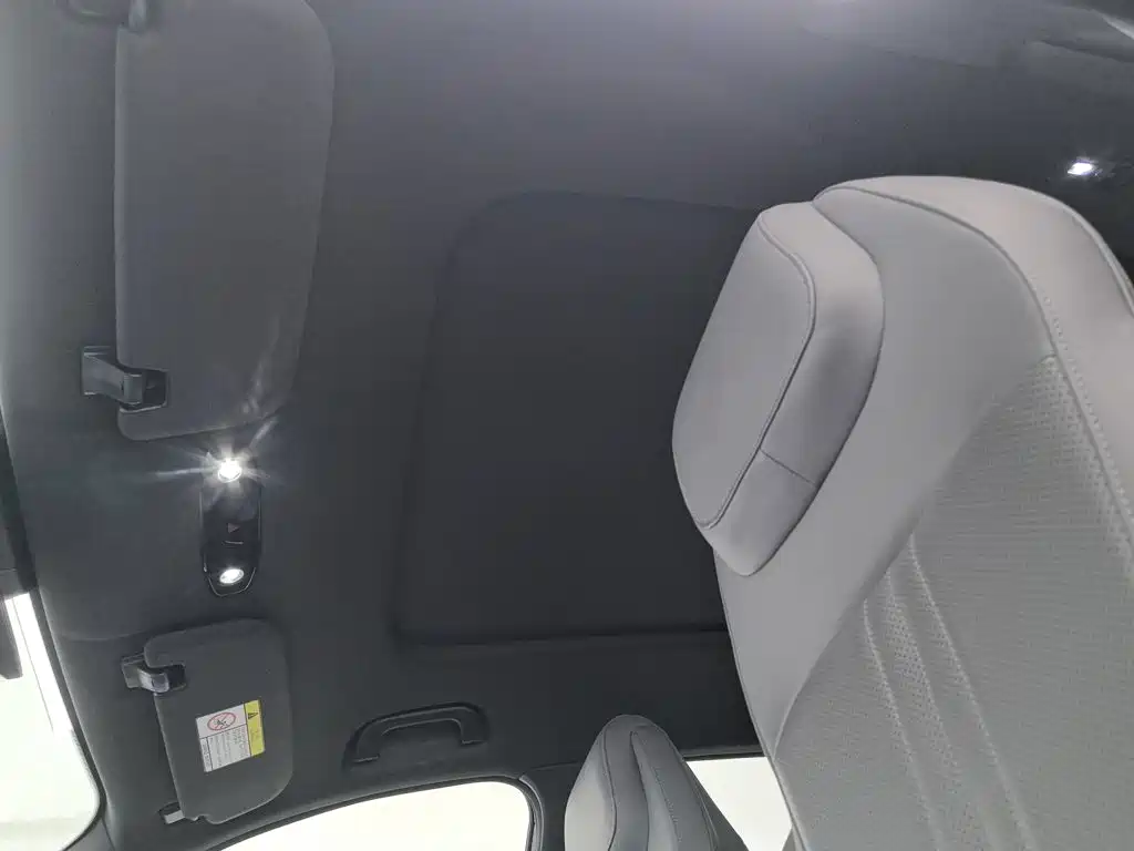 Geely Galaxy Galaxy L7 2025 2025 EM-i 115km Explorer Edition