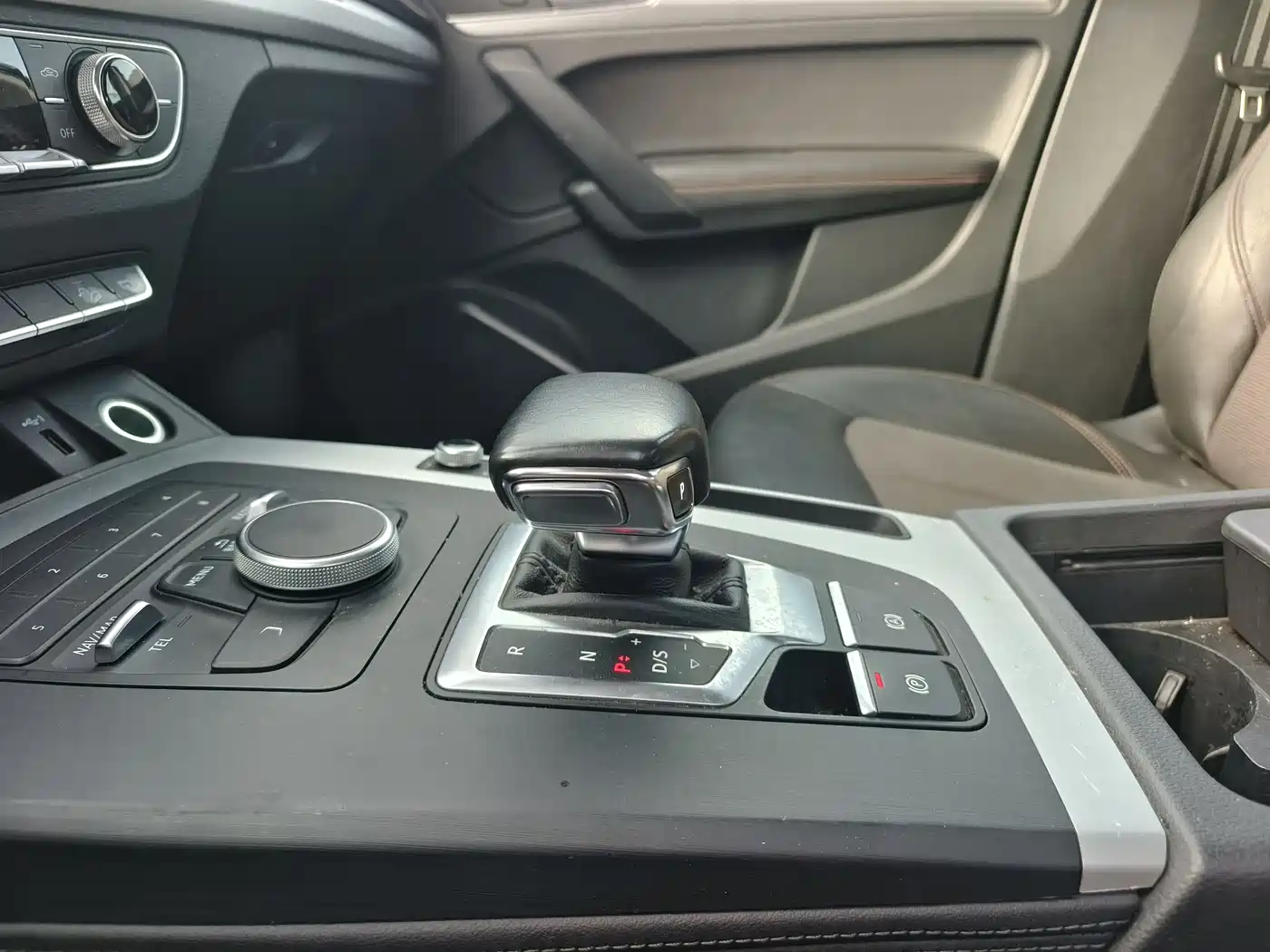 Audi Q5L 2020 40 TFSI Prestige Progressive фото 12