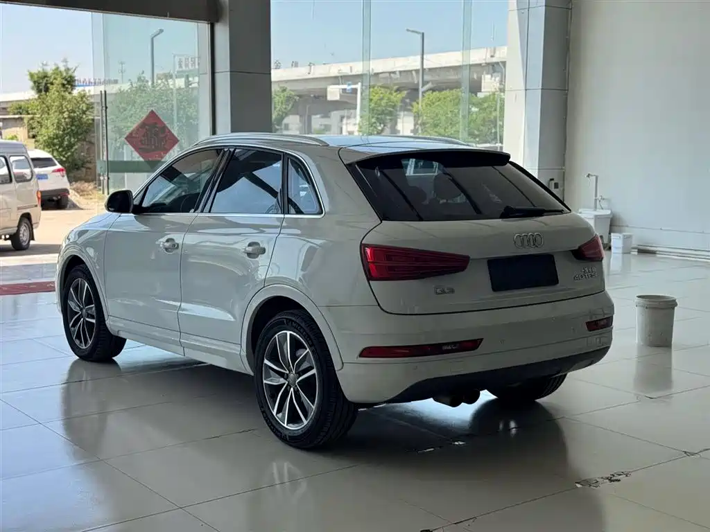 Audi Q3 2018 30th Anniversary Edition 30 TFSI Fashion фото 6