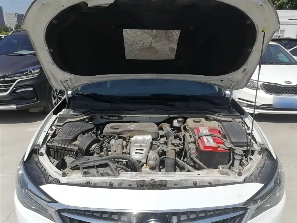 Buick Excelle 2019 15T DCT Connected Elite Type China VI фото 20