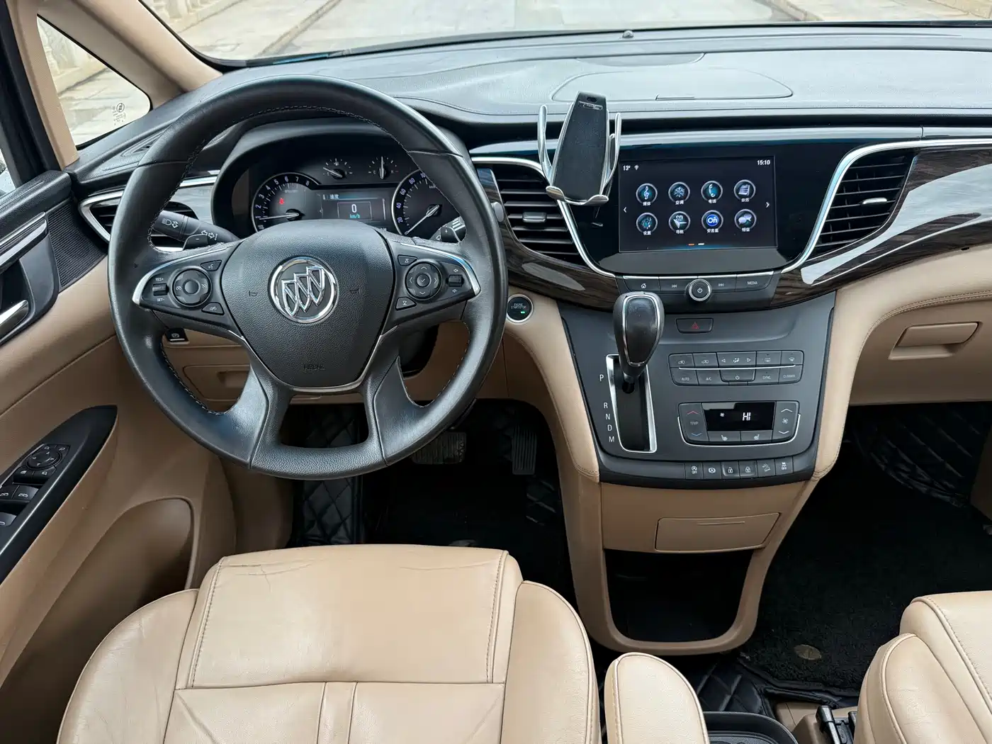 Buick GL8 2017 ES 28T Premium China V фото 10
