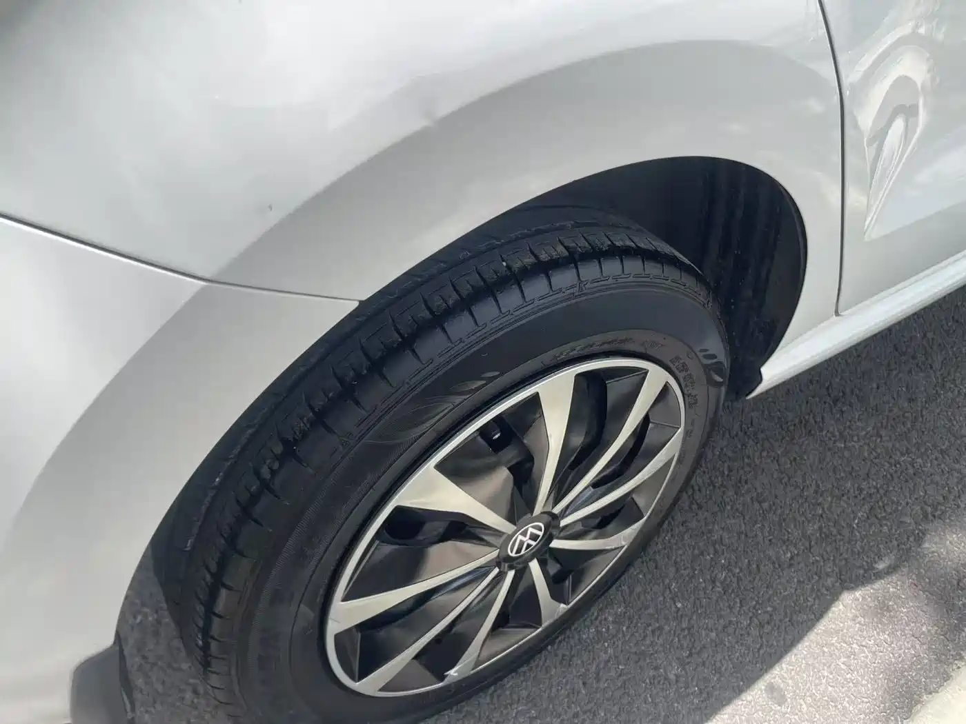 Volkswagen Polo 2018 1.5L Auto Comfort фото 9