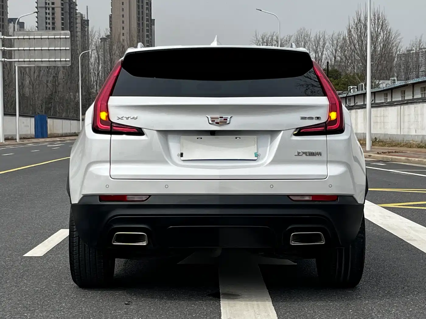 CADILLAC XT4