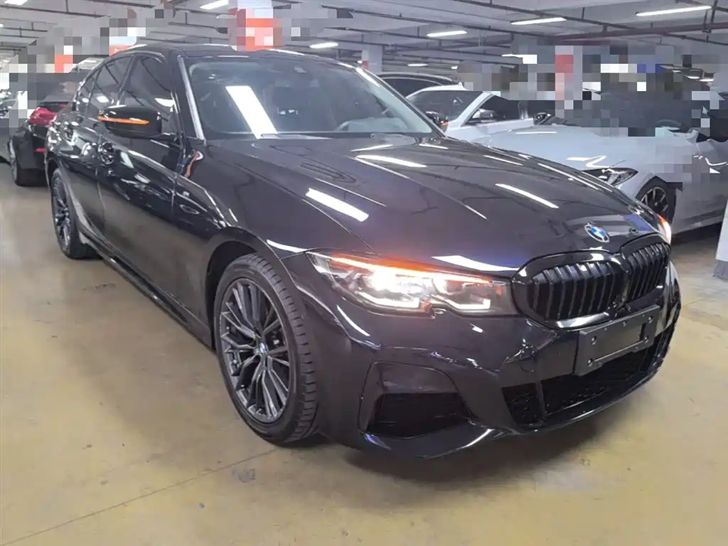 BMW 3 Series 2022 Facelift 325i M Sport Shadow Edition фото 4