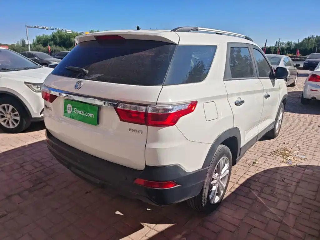 Dongfeng Fengguang Fengguang S560 2019 2018 1.8L Manual Urban 5-seater