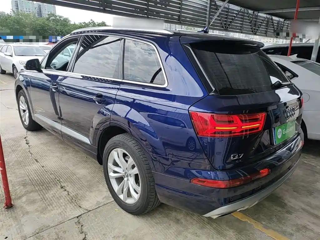 Audi Q7 2019 45 TFSI Comfort фото 5
