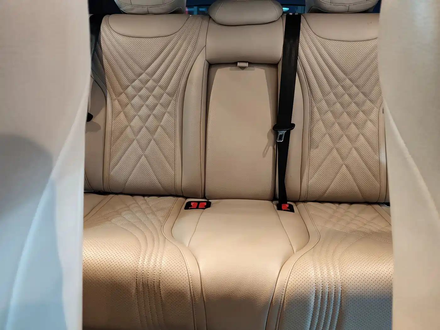 Mercedes-Benz Vito 2021 2.0T Business Edition 7-seater фото 15