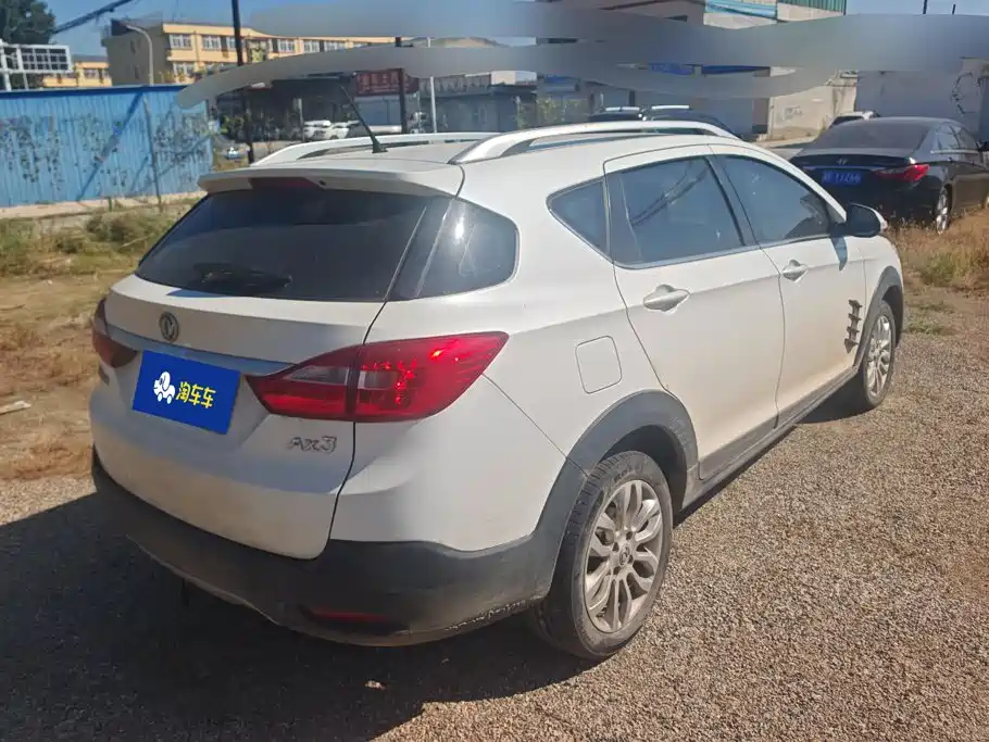 Dongfeng Aeolus Dongfeng Fengshen AX3 2017 2016 1.5L Manual Cool Edition