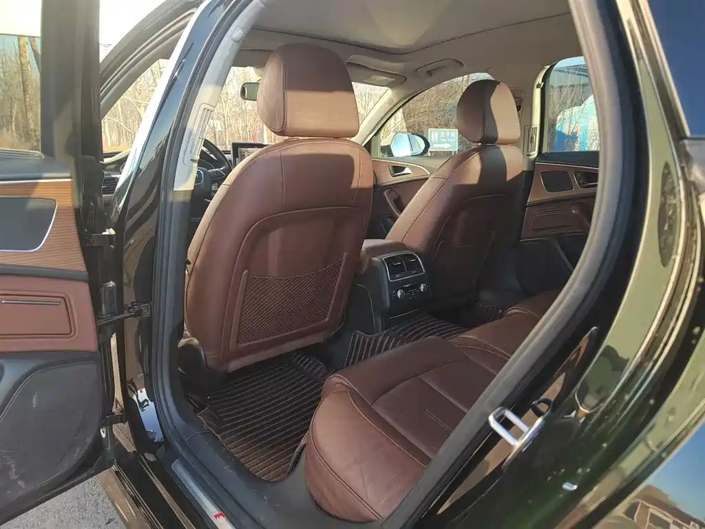 Audi A6L 2018 30th Anniversary 30 FSI Style фото 10