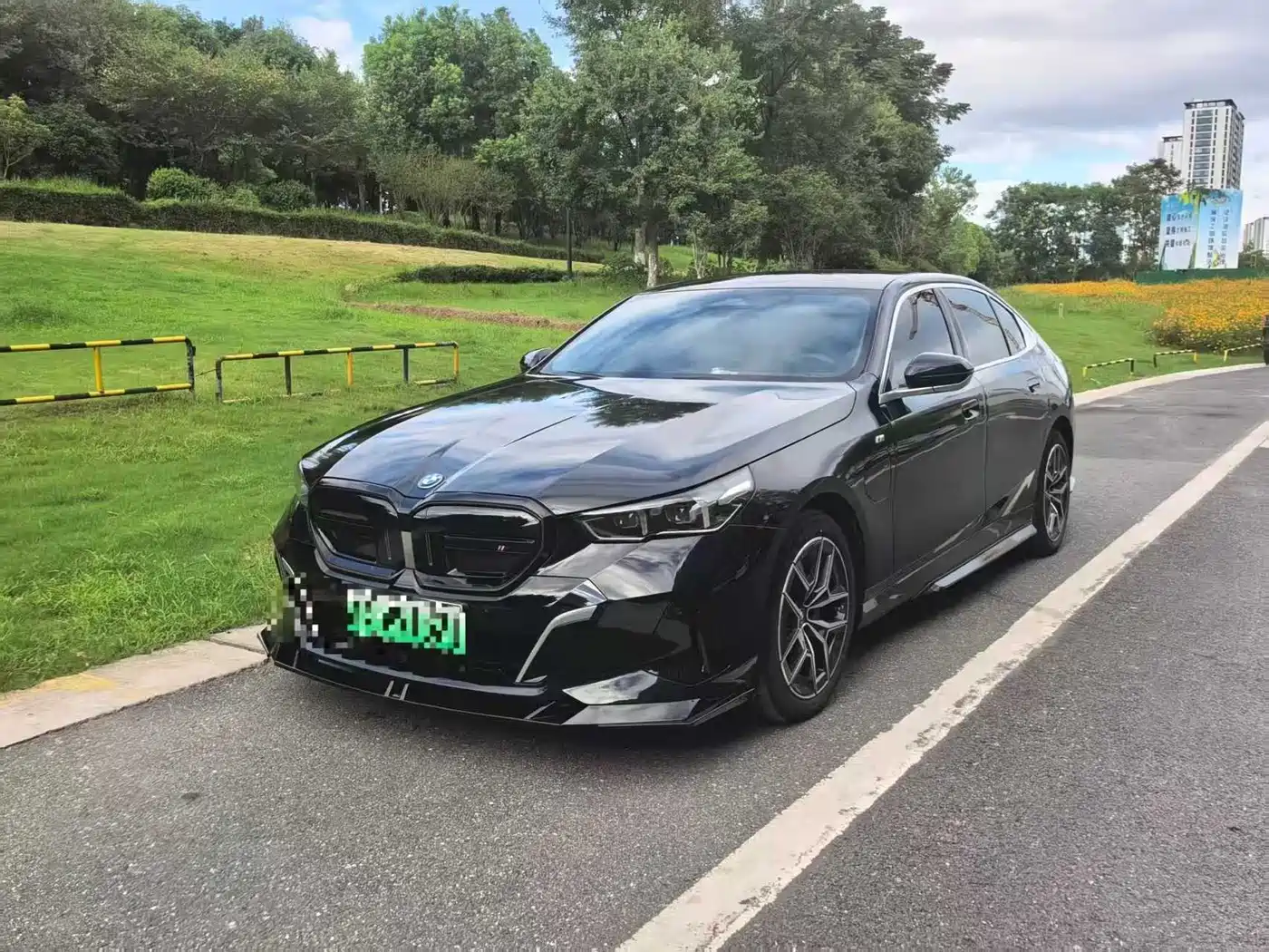 BMW i5 2024 2024 eDrive 35L M Sport Package