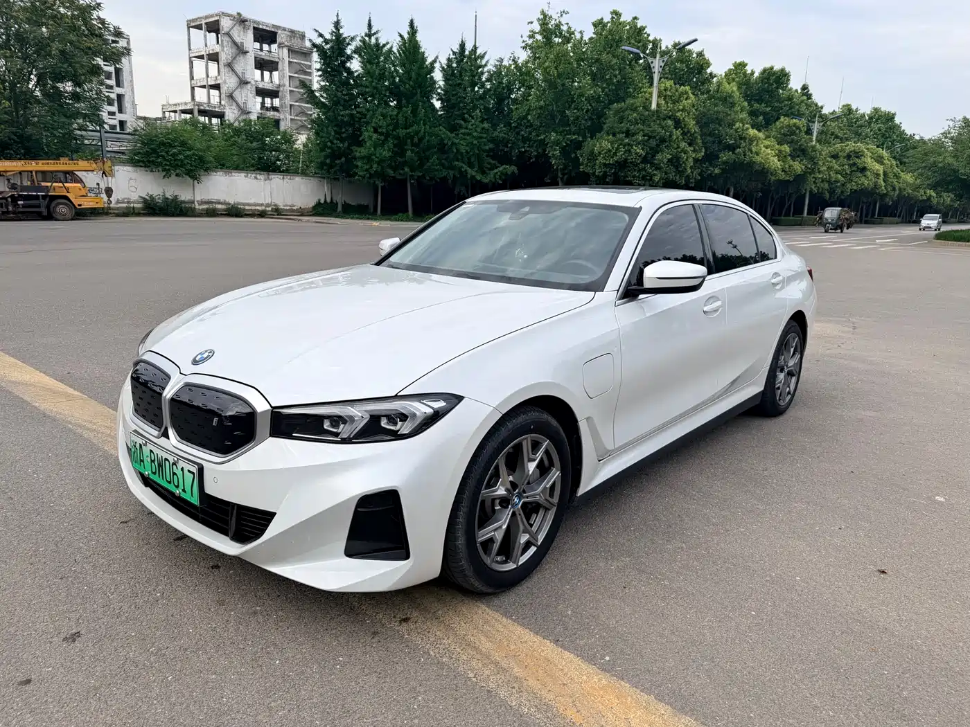 BMW i3 2022 eDrive 35 L